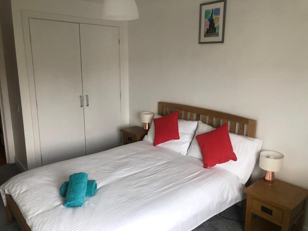 Central Two Bed Flat Close To Arthur'S Seat And University Edimburgo Exterior foto