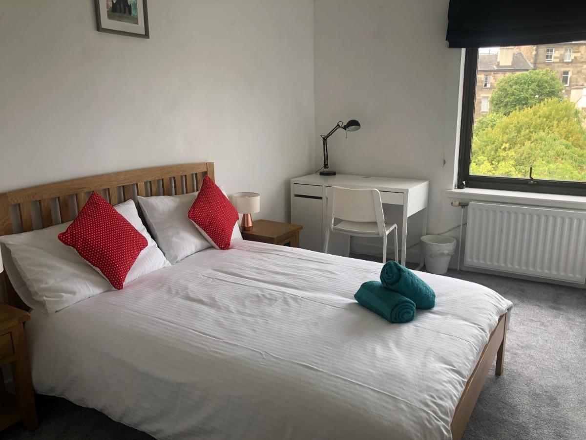 Central Two Bed Flat Close To Arthur'S Seat And University Edimburgo Exterior foto